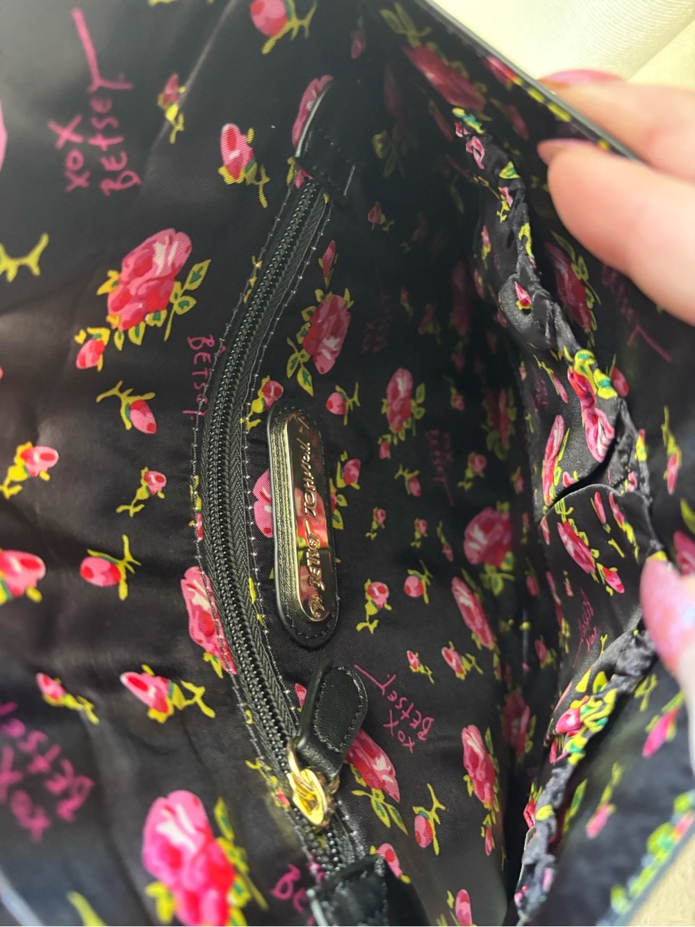 Betsey Johnson French bulldog clutch - Picture 6 of 8
